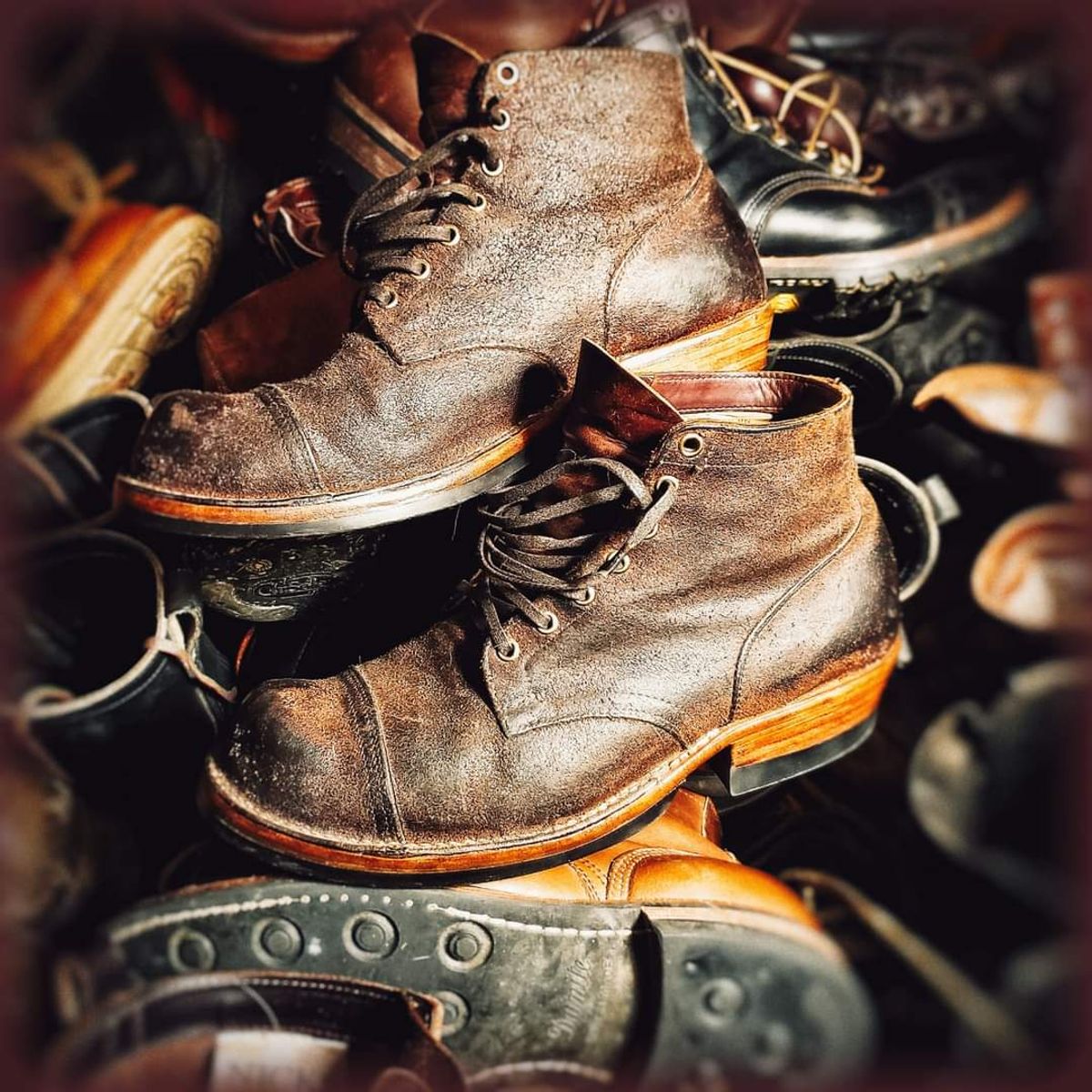 Photo by nobnix on September 24, 2024 of the Viberg Service Boot in Horween Brown Waxed Flesh.