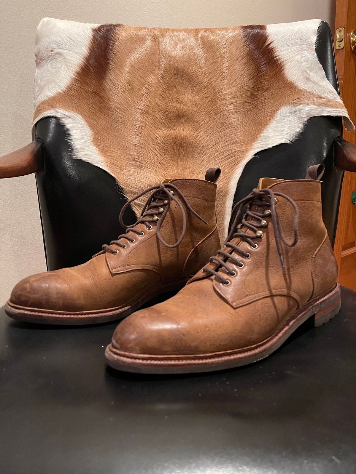 Photo by slypig on February 6, 2024 of the Meermin Service Boot in C.F. Stead Autumn Spice Waxed Kudu.