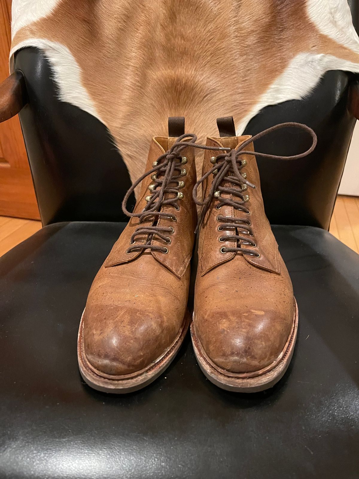 Photo by slypig on March 6, 2024 of the Meermin Service Boot in C.F. Stead Autumn Spice Waxed Kudu.