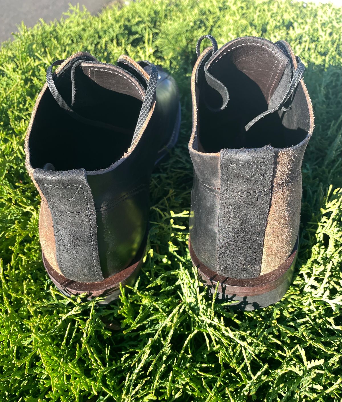 Photo by FrankLeeFineLeathers on October 6, 2023 of the Self-Made Monkey Boot in Horween Black Chromexcel Horsehide.