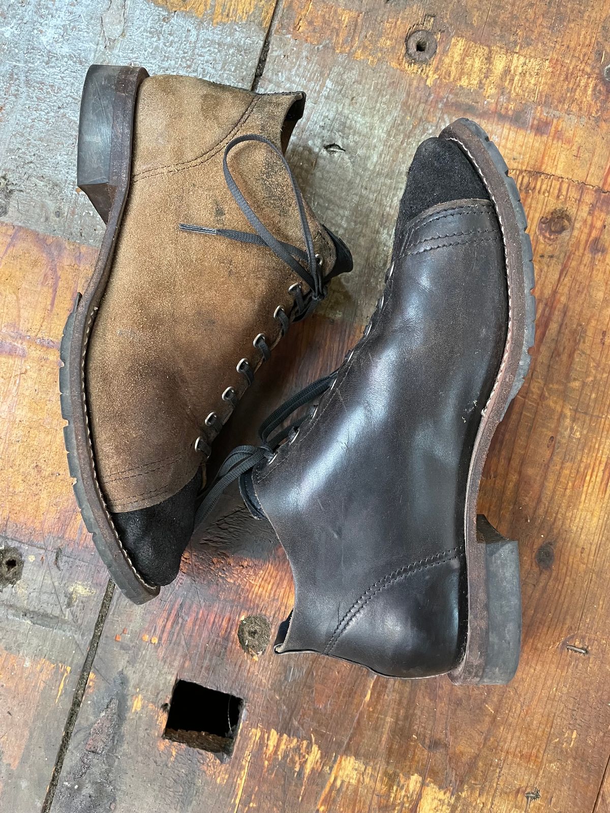 Photo by FrankLeeFineLeathers on December 5, 2023 of the Self-Made Monkey Boot in Horween Black Chromexcel Horsehide.