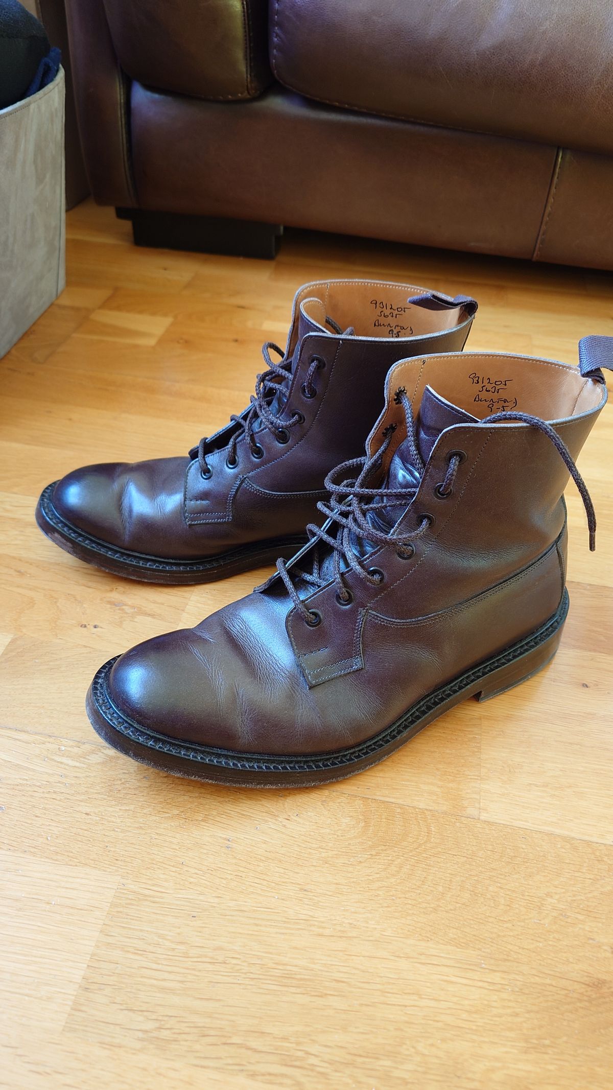 Photo by sowakichi on February 1, 2025 of the Tricker's Burford Country Boot in Espresso Burnished Calf.