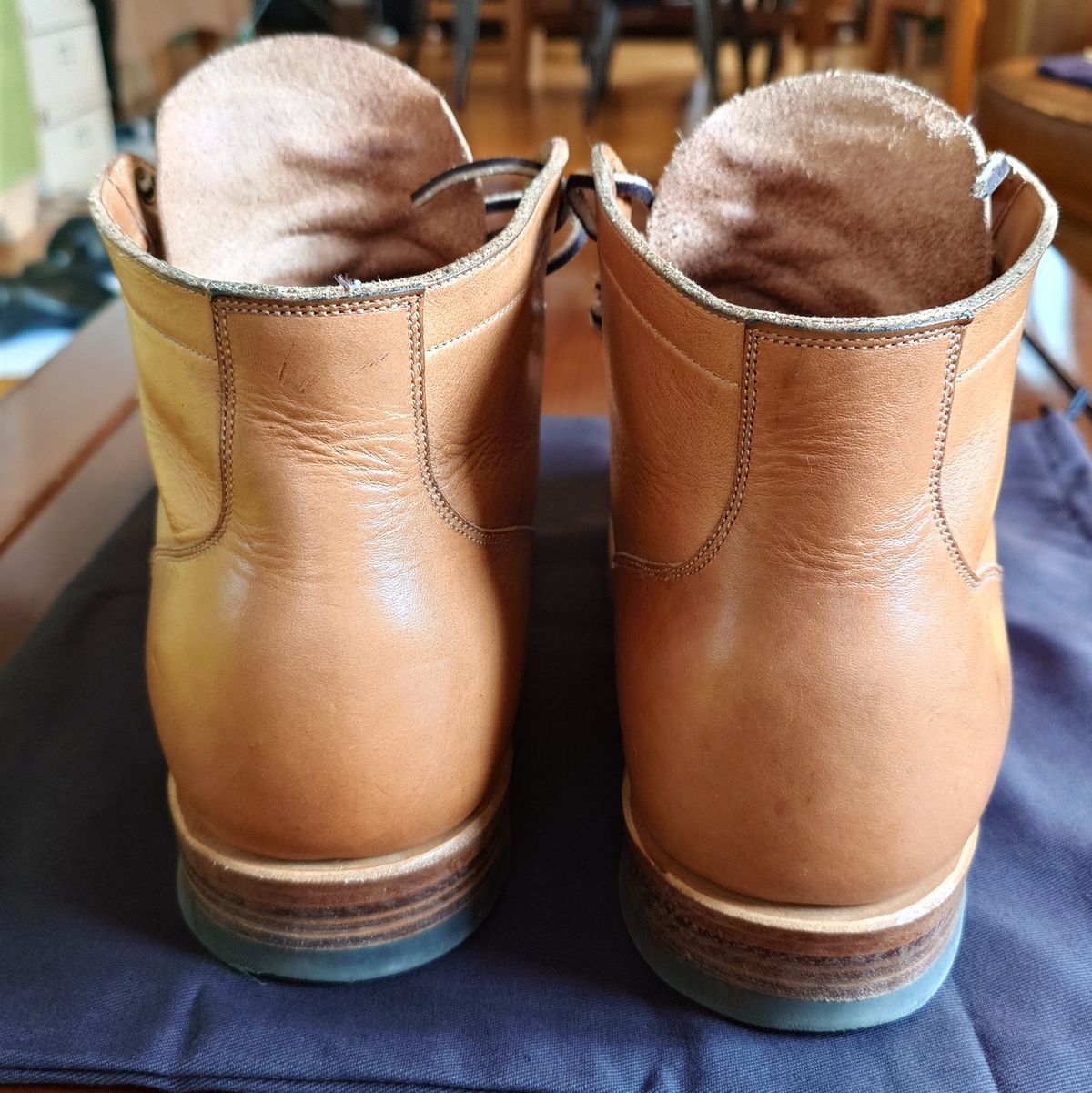 Photo by sowakichi on November 3, 2024 of the Viberg Service Boot in Horween Natural Wooly Chromexcel.