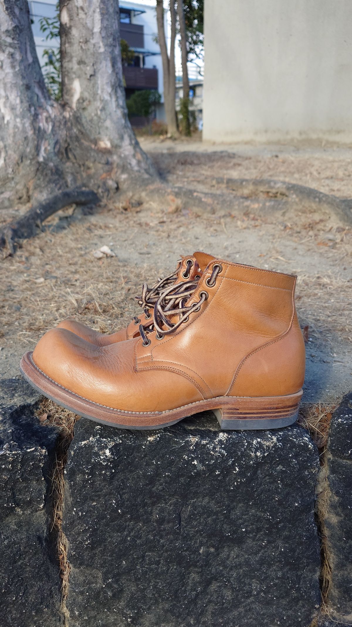 Photo by sowakichi on January 4, 2025 of the Viberg Service Boot in Horween Natural Wooly Chromexcel.