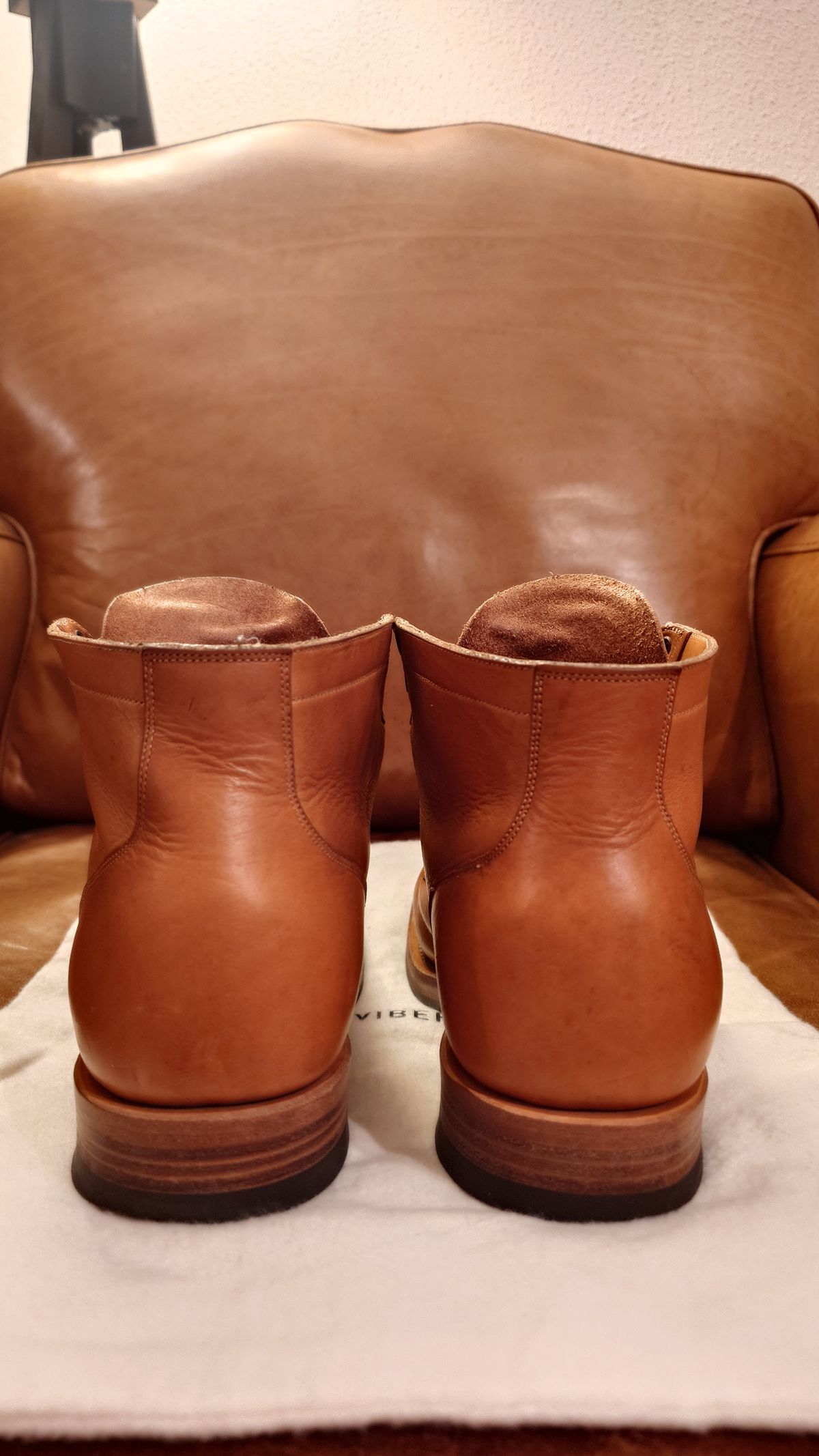 Photo by sowakichi on March 5, 2025 of the Viberg Service Boot in Horween Natural Wooly Chromexcel.