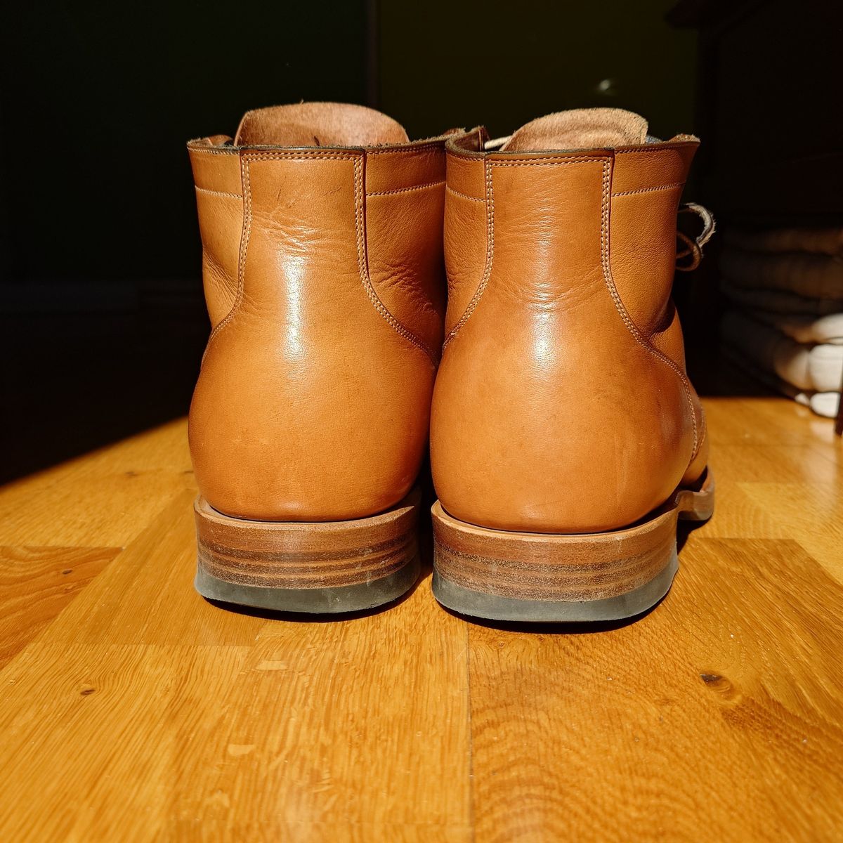 Photo by sowakichi on April 5, 2025 of the Viberg Service Boot in Horween Natural Wooly Chromexcel.