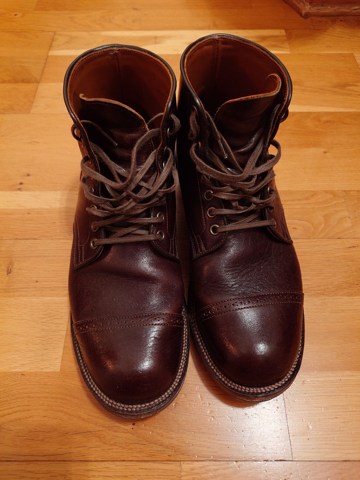Photo by sowakichi on December 5, 2023 of the Viberg Service Boot in Shinki Dark Brown Oiled Horsebutt.