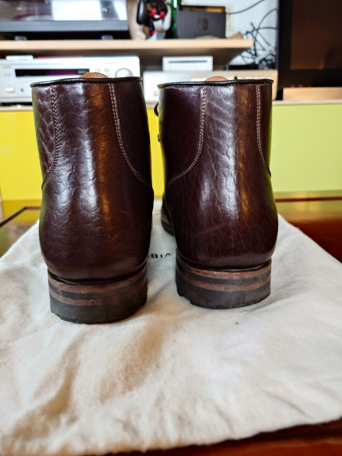 Photo by sowakichi on February 4, 2024 of the Viberg Service Boot in Shinki Dark Brown Oiled Horsebutt.