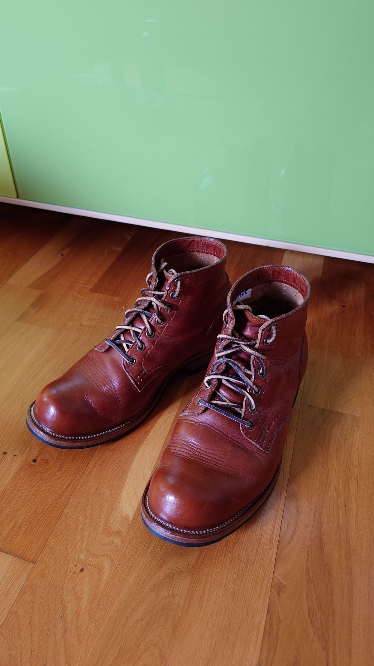 Photo by sowakichi on June 22, 2024 of the Viberg Service Boot in Horween English Tan Dublin.