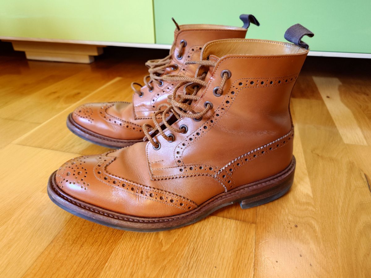 Photo by sowakichi on February 17, 2024 of the Tricker's Stow Country Boot in C-Shade Tan.