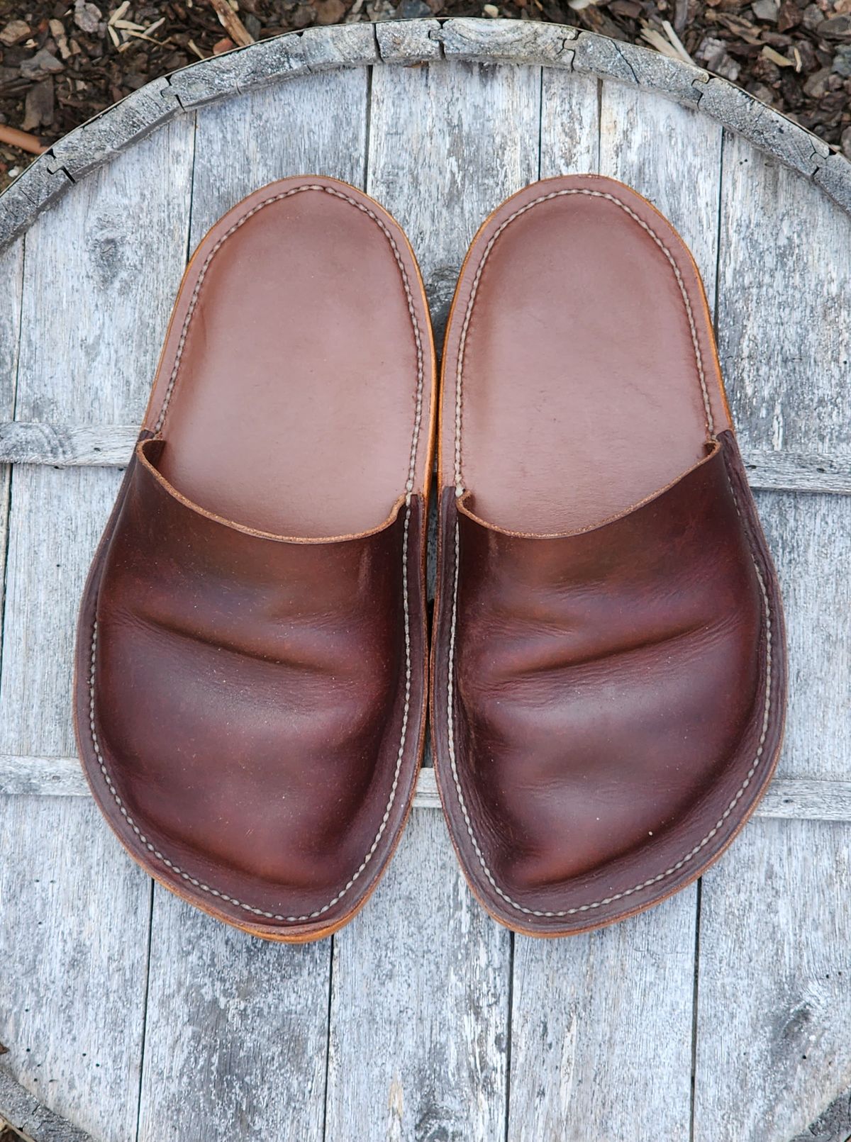 Photo by Worn.Soles on December 5, 2023 of the Self-Made House Slipper in Unknown Leather.