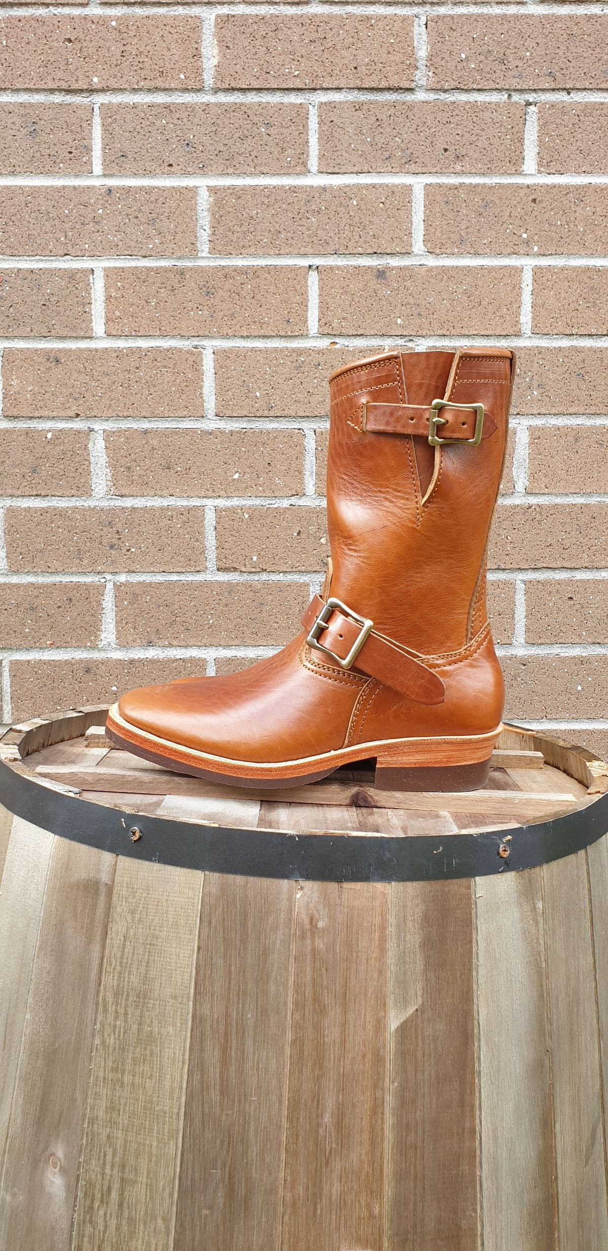 Photo by Worn.Soles on October 1, 2021 of the Benzein The Keeper 'Type 2' Engineer Boot in Shinki Brown Oiled Horsebutt.