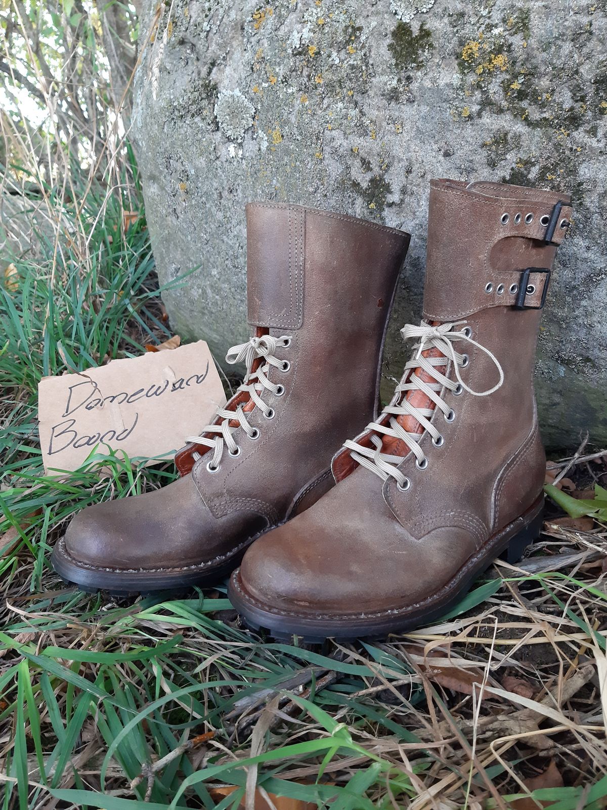 Photo by Niko on October 2, 2023 of the Unknown Maker French M47/US M43 Copy in Unknown Natural Veg Tan.