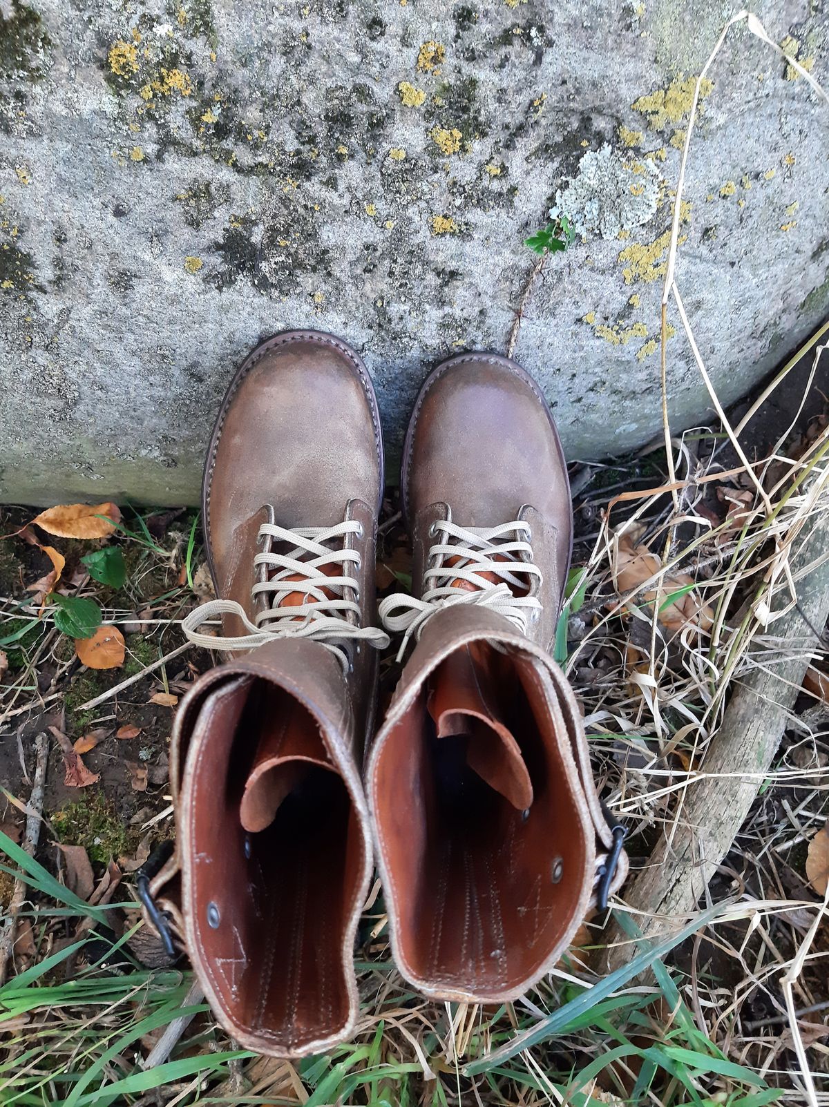 Photo by Niko on October 2, 2023 of the Unknown Maker French M47/US M43 Copy in Unknown Natural Veg Tan.