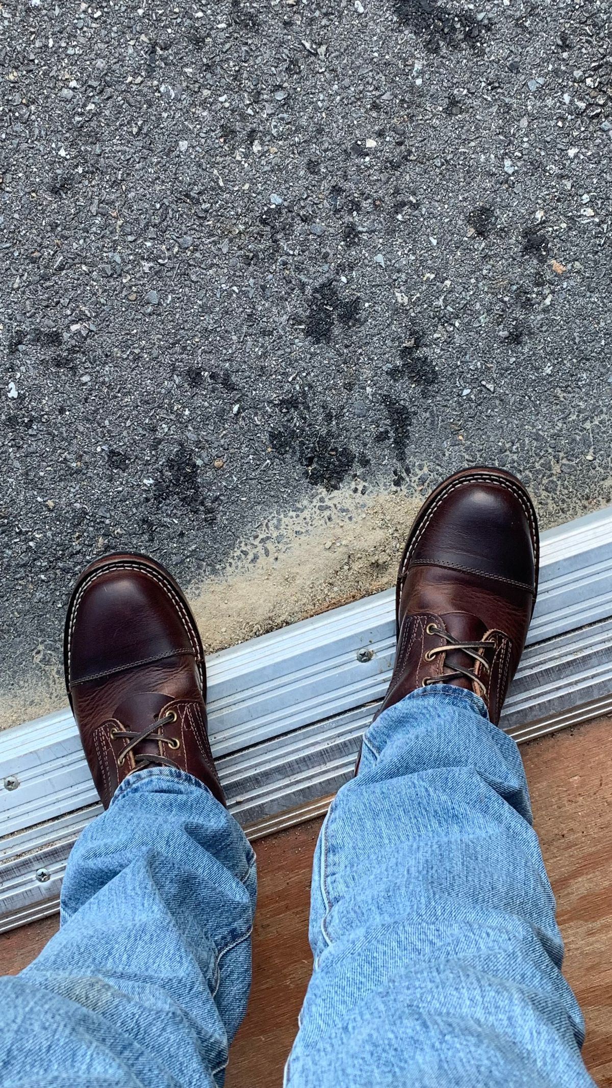 Photo by X on December 6, 2024 of the Nicks MTO in Italian Brown Cypress.
