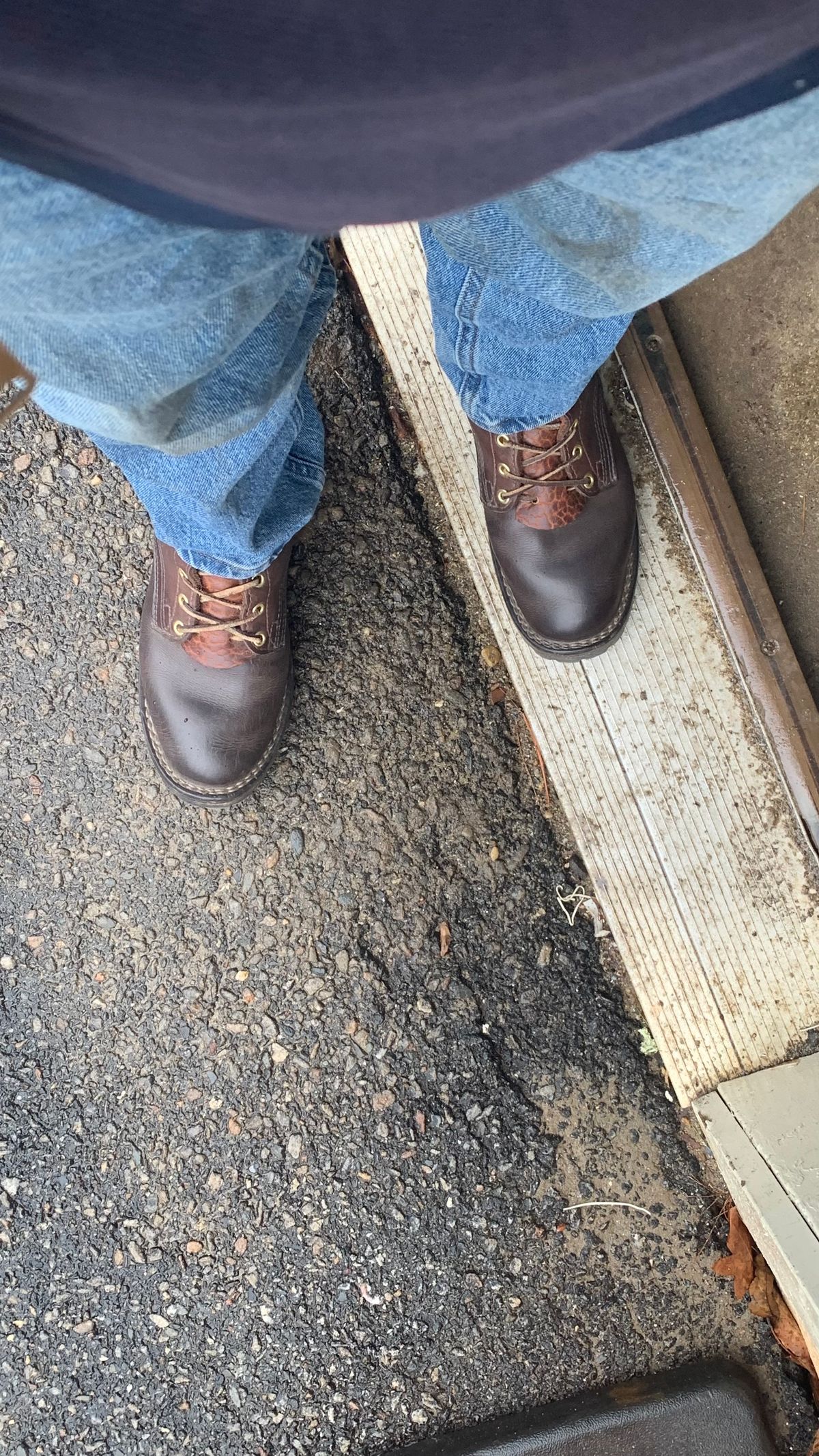 Photo by X on March 29, 2025 of the Nicks BuilderPro in Walnut Heavy Duty.