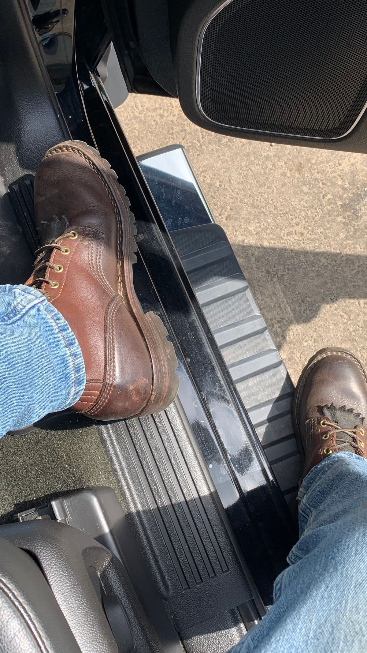 Photo by X on July 20, 2025 of the Nicks BuilderPro in Walnut Heavy Duty.