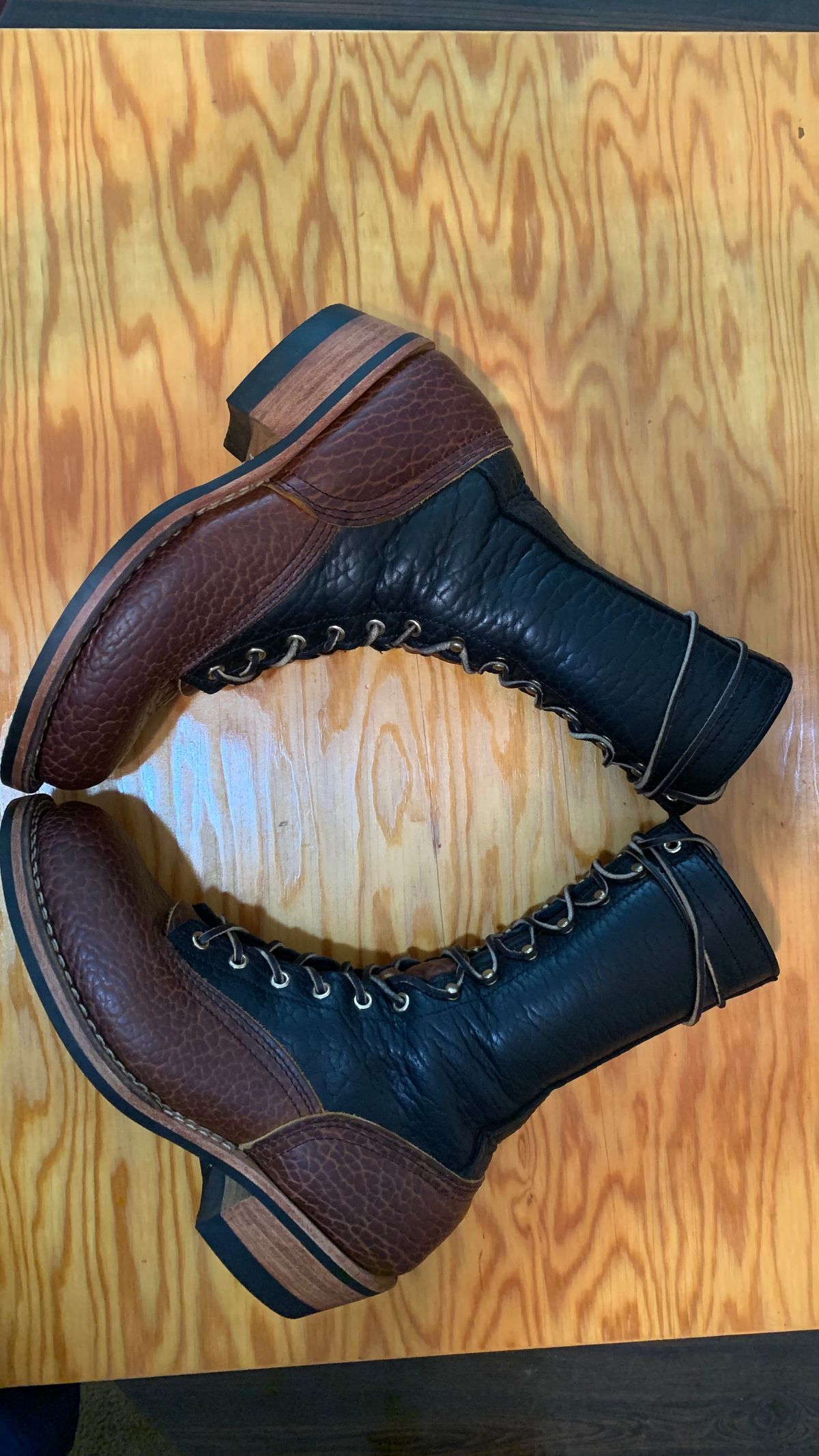 Photo by X on July 11, 2025 of the Nicks MTO in Law Tanning Black Smooth Shruken Bison & Law Tanning Brown Smooth Shruken Bison.