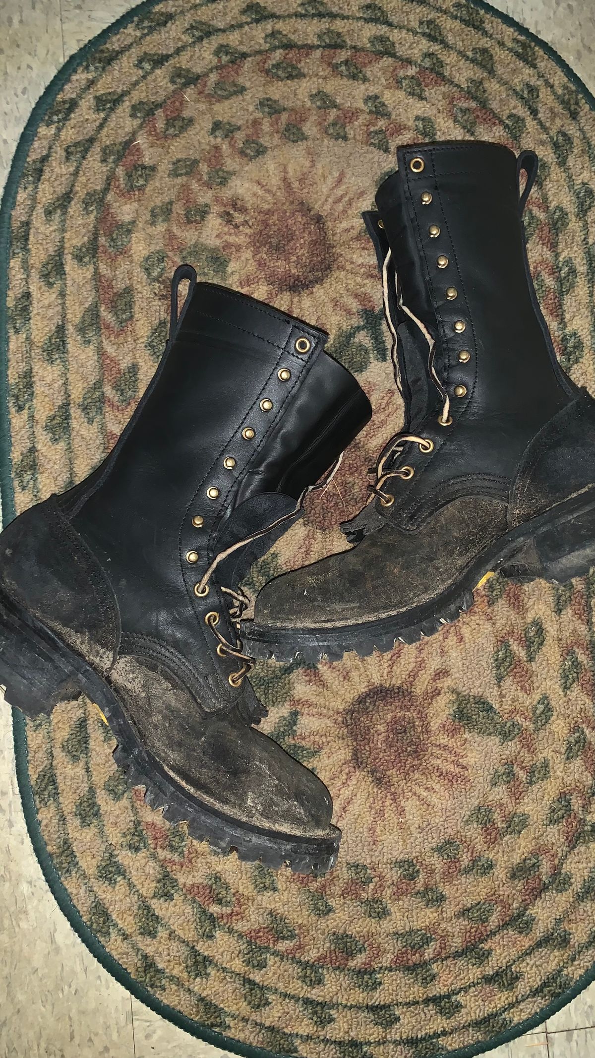 Photo by X on March 18, 2024 of the Nicks BuilderPro in Seidel MaxSupport Black.