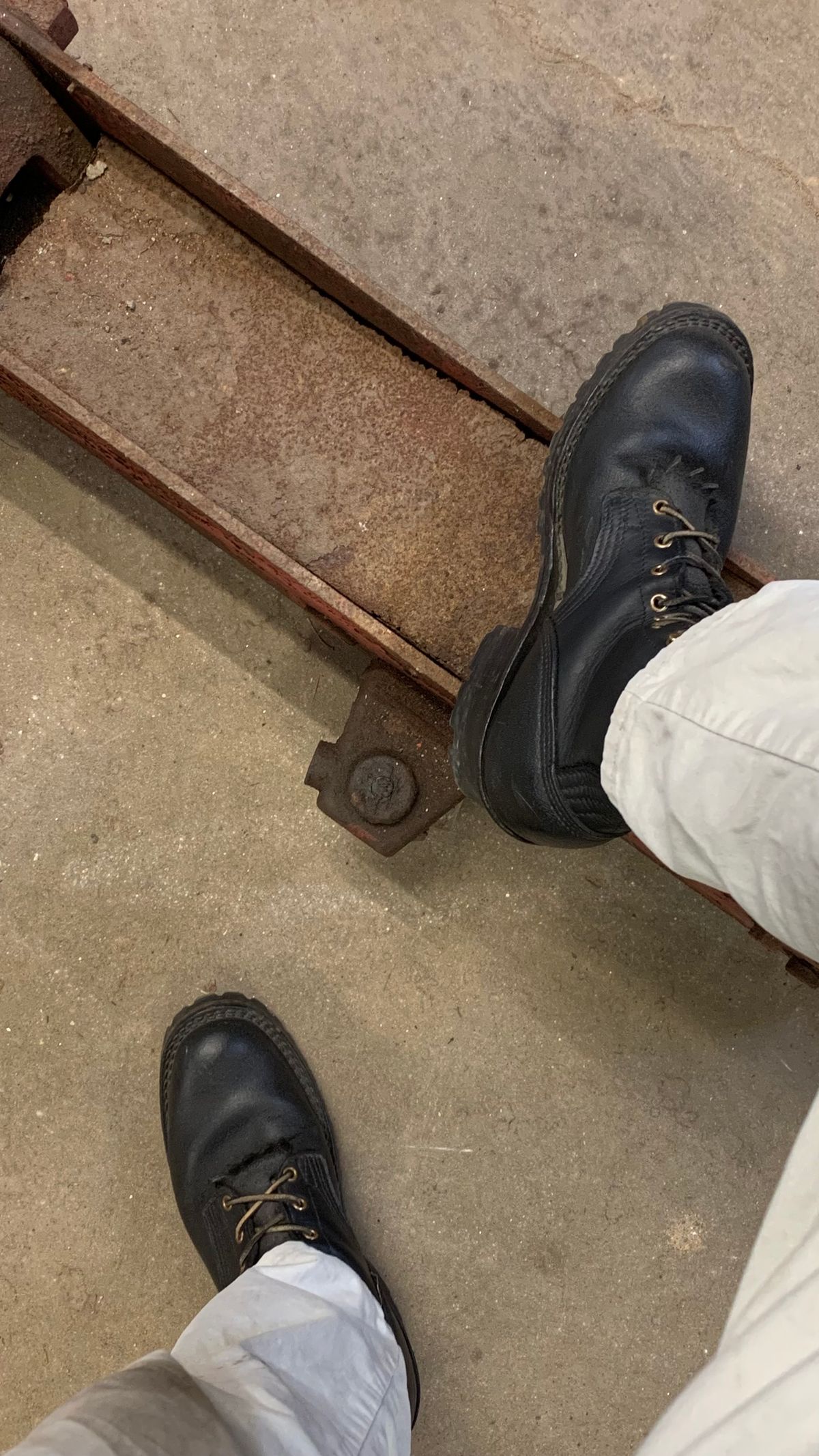 Photo by X on October 23, 2024 of the Nicks BuilderPro in Seidel MaxSupport Black.