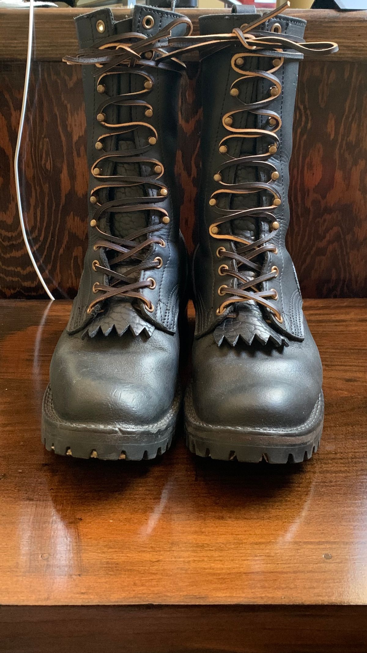 Photo by X on April 17, 2025 of the Nicks BuilderPro in Seidel MaxSupport Black.