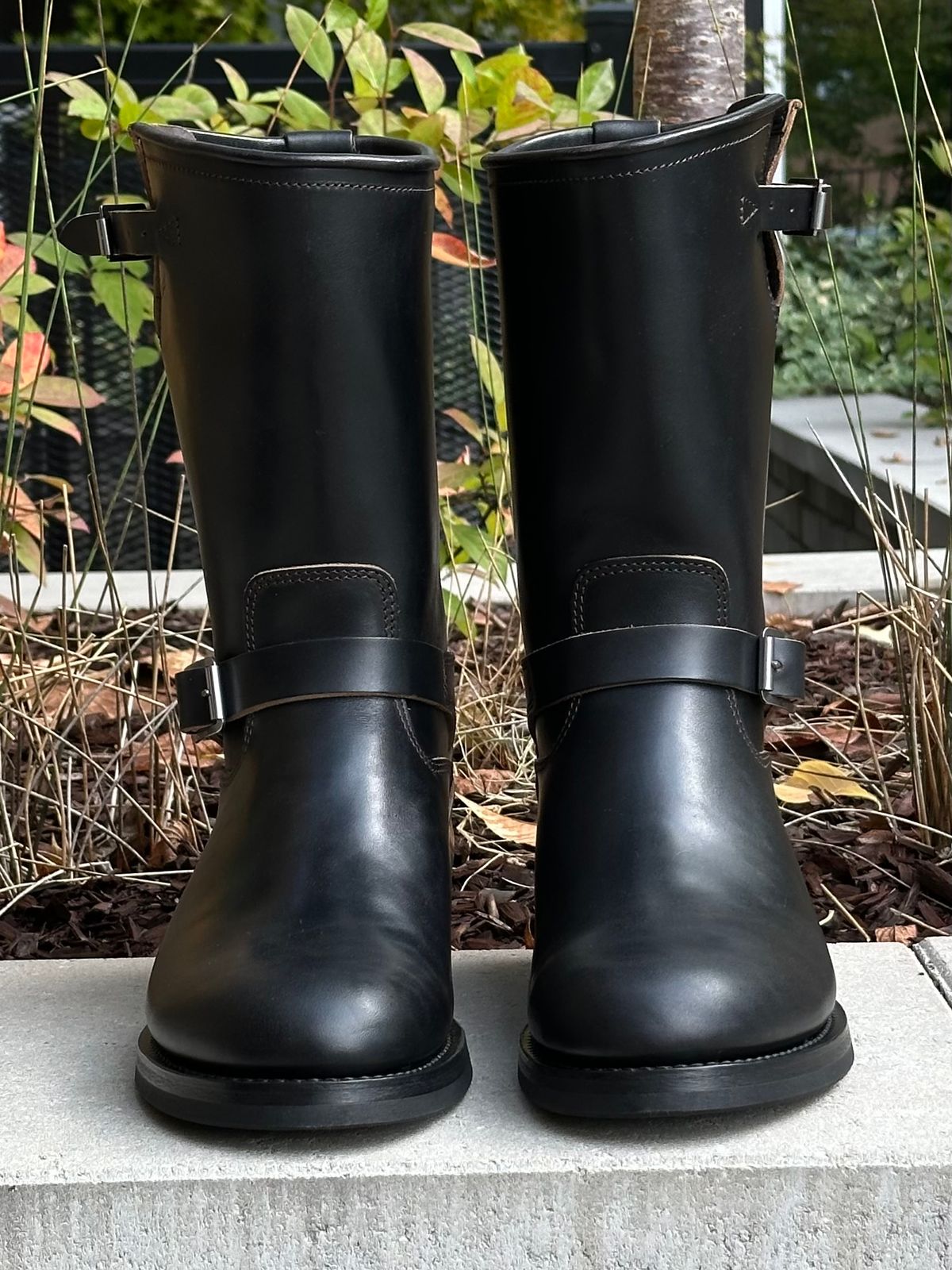 Photo by gv7 on October 1, 2025 of the SKOOB Wander Engineer Boots in Black Italian Horsebutt.