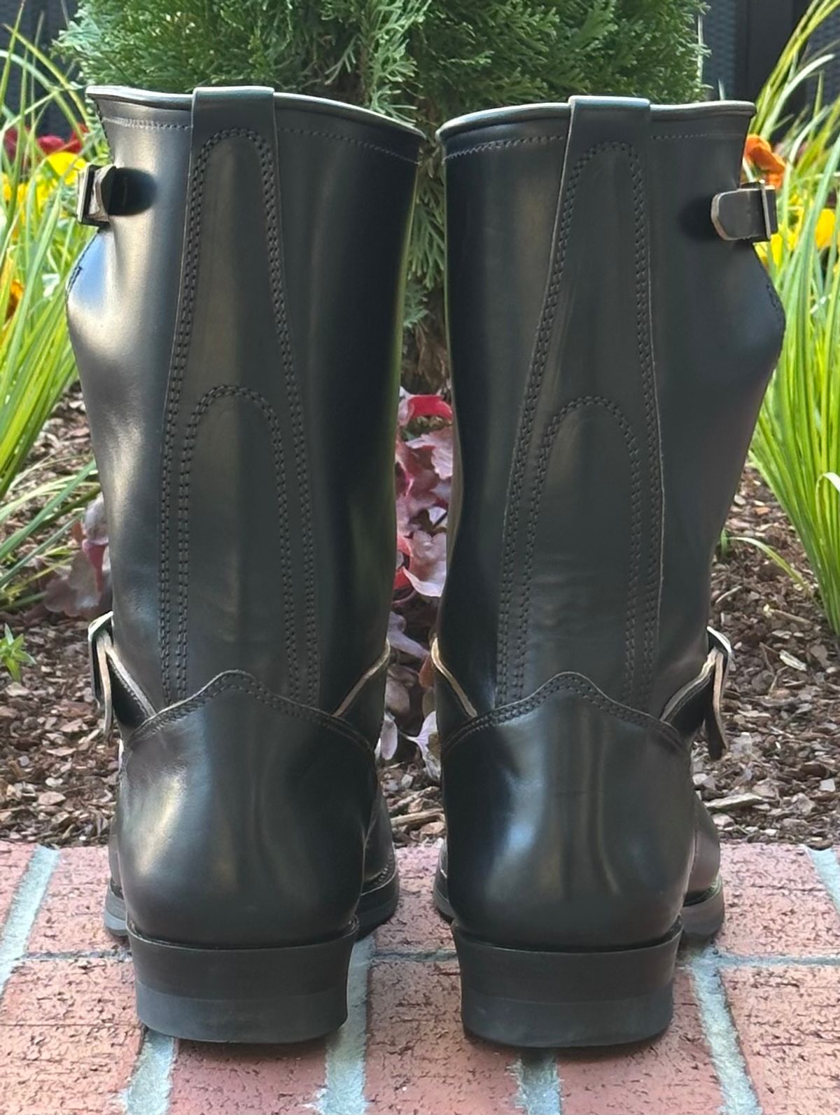 Photo by gv7 on November 1, 2025 of the SKOOB Wander Engineer Boots in Black Italian Horsebutt.
