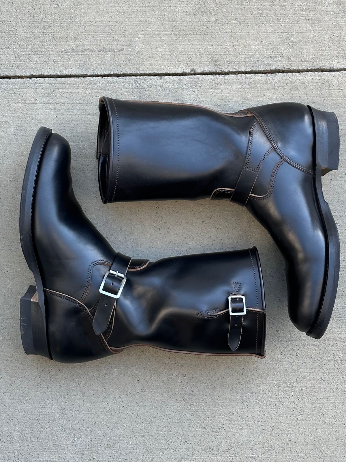 Photo by gv7 on November 29, 2025 of the SKOOB Wander Engineer Boots in Black Italian Horsebutt.