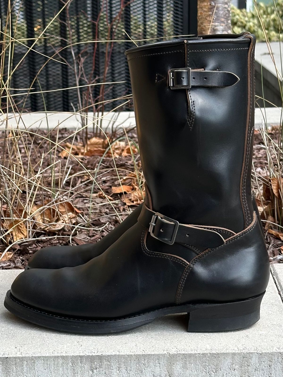 Photo by gv7 on January 30, 2026 of the SKOOB Wander Engineer Boots in Black Italian Horsebutt.