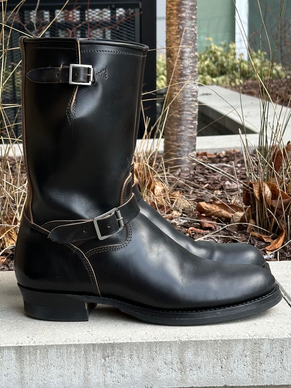 Photo by gv7 on January 30, 2026 of the SKOOB Wander Engineer Boots in Black Italian Horsebutt.