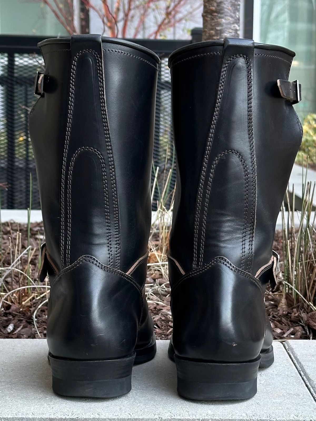 Photo by gv7 on March 1, 2026 of the SKOOB Wander Engineer Boots in Black Italian Horsebutt.