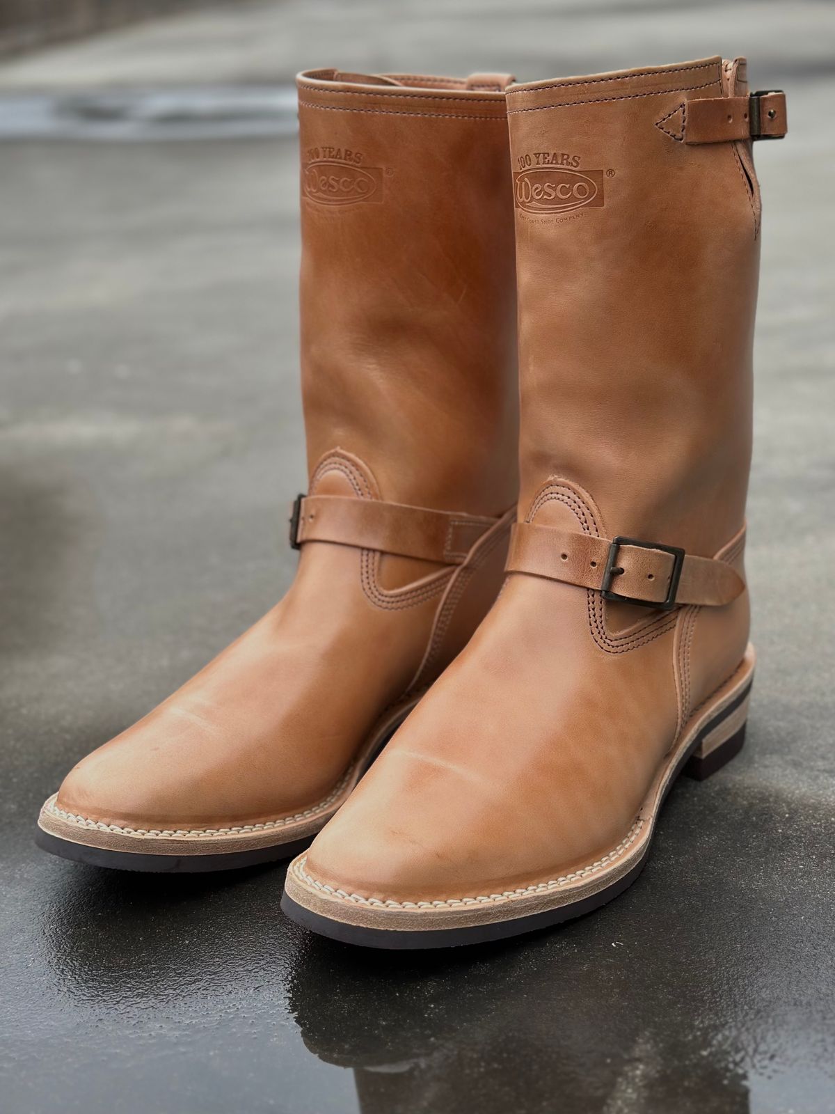 Photo by gv7 on October 1, 2023 of the Wesco x S&S Van Cleef III in Maryam Natural Horsebutt.