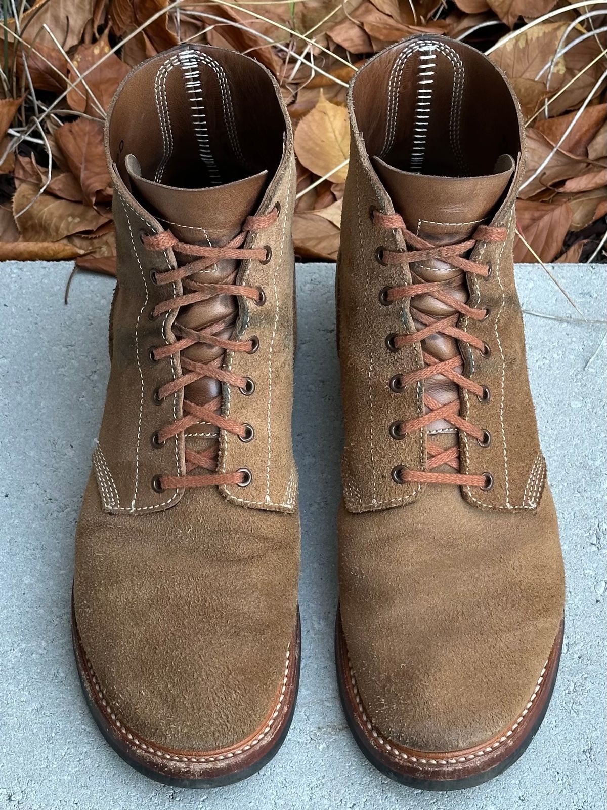 Photo by gv7 on December 1, 2024 of the John Lofgren M-43 Service Boots in Horween Natural Chromexcel Roughout.