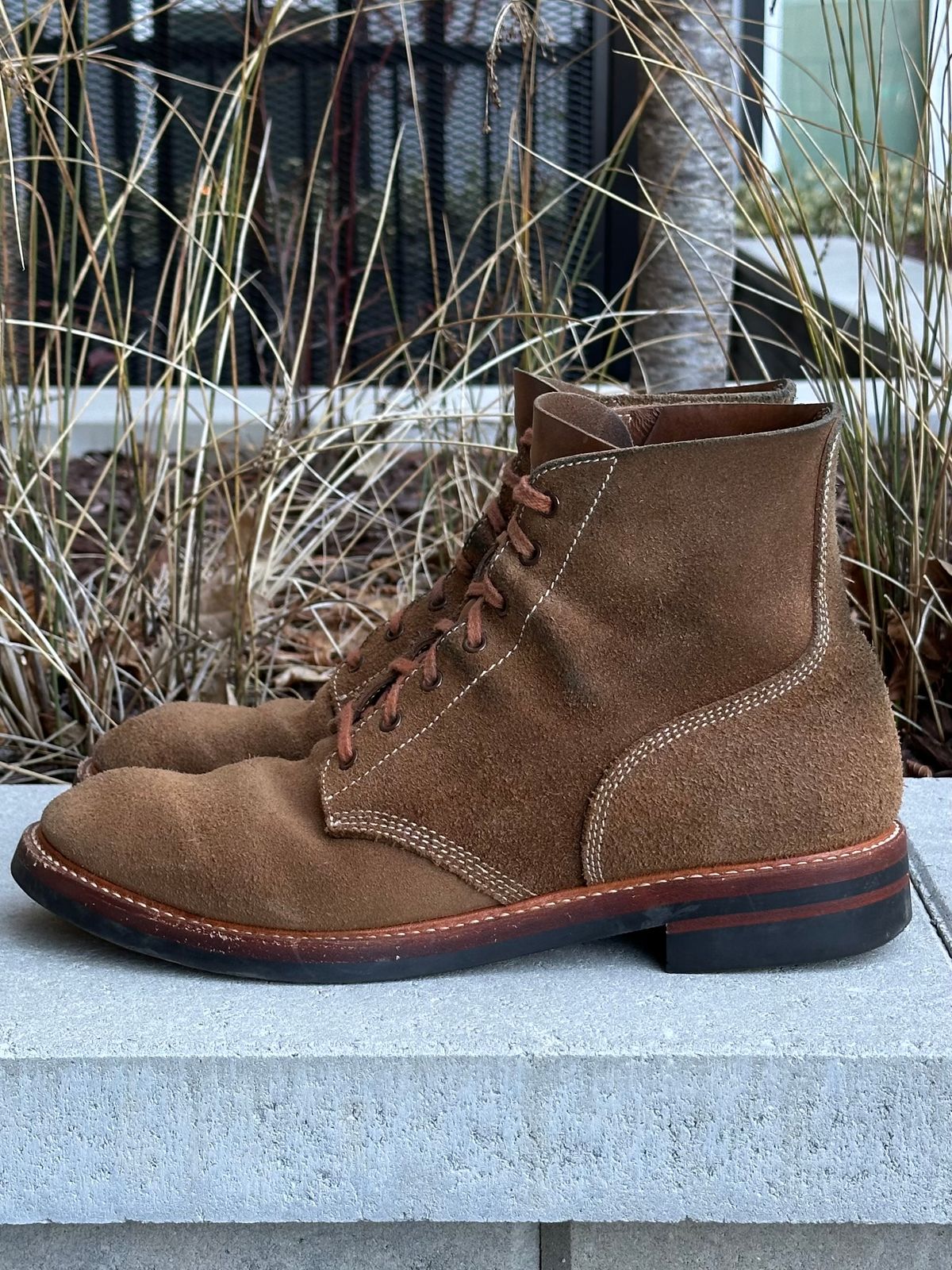 Photo by gv7 on January 25, 2025 of the John Lofgren M-43 Service Boots in Horween Natural Chromexcel Roughout.