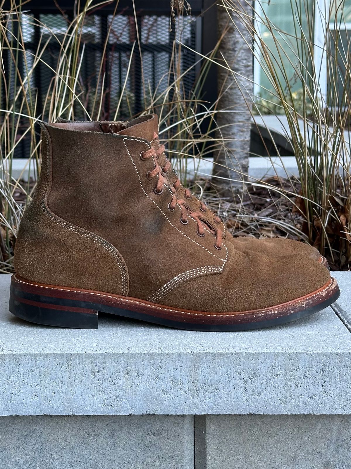 Photo by gv7 on January 25, 2025 of the John Lofgren M-43 Service Boots in Horween Natural Chromexcel Roughout.