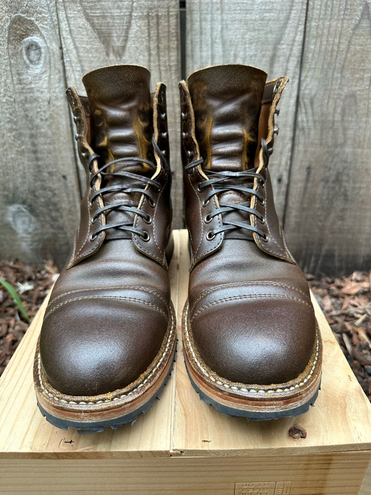 Photo by gv7 on November 1, 2022 of the White's MP-Sherman Toe Cap in Horween Cinnamon Waxed Flesh.