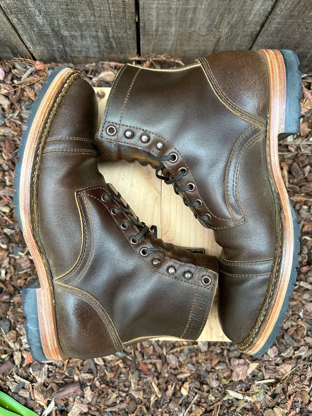 Photo by gv7 on November 1, 2022 of the White's MP-Sherman Toe Cap in Horween Cinnamon Waxed Flesh.