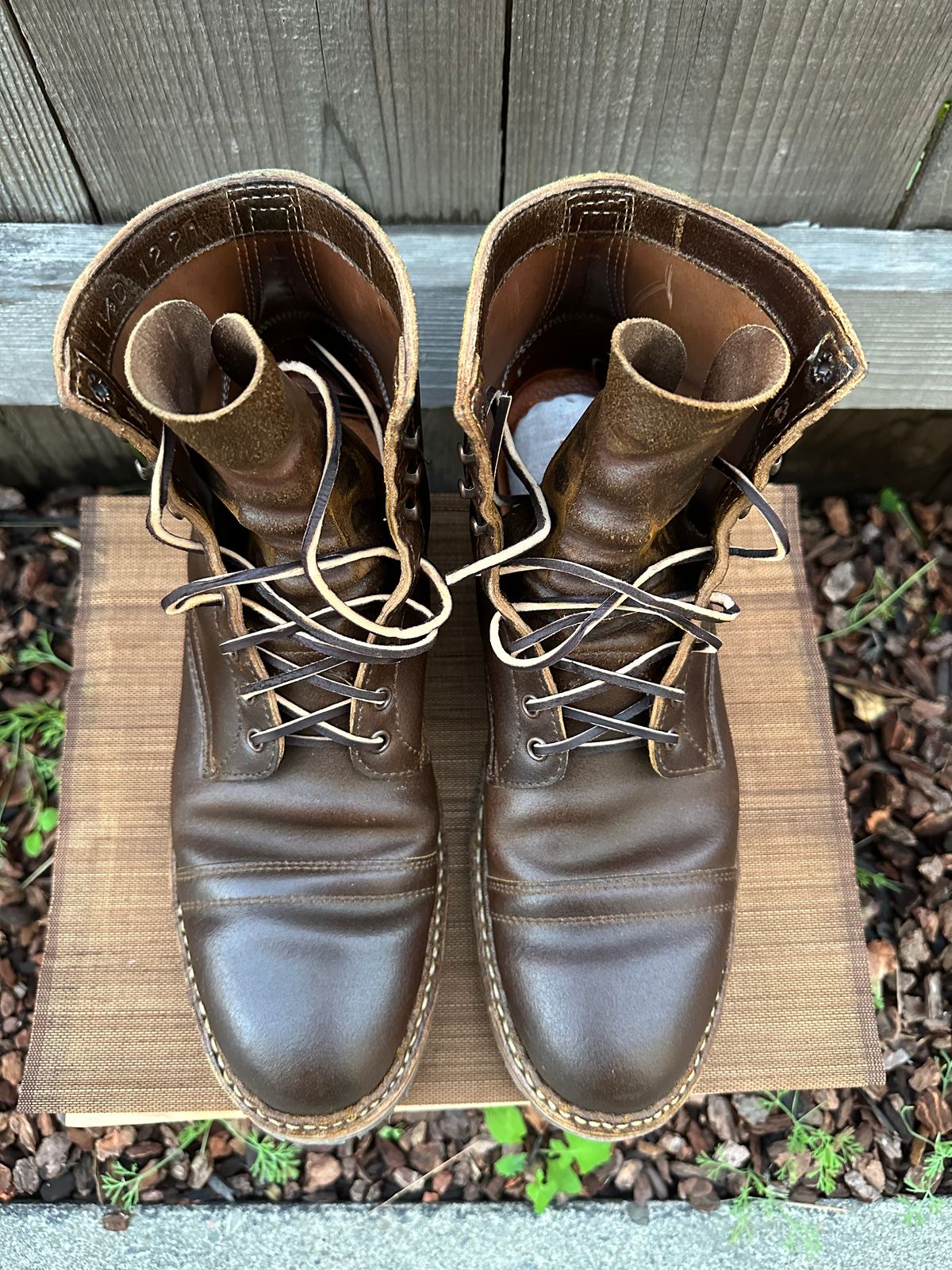 Photo by gv7 on January 2, 2023 of the White's MP-Sherman Toe Cap in Horween Cinnamon Waxed Flesh.