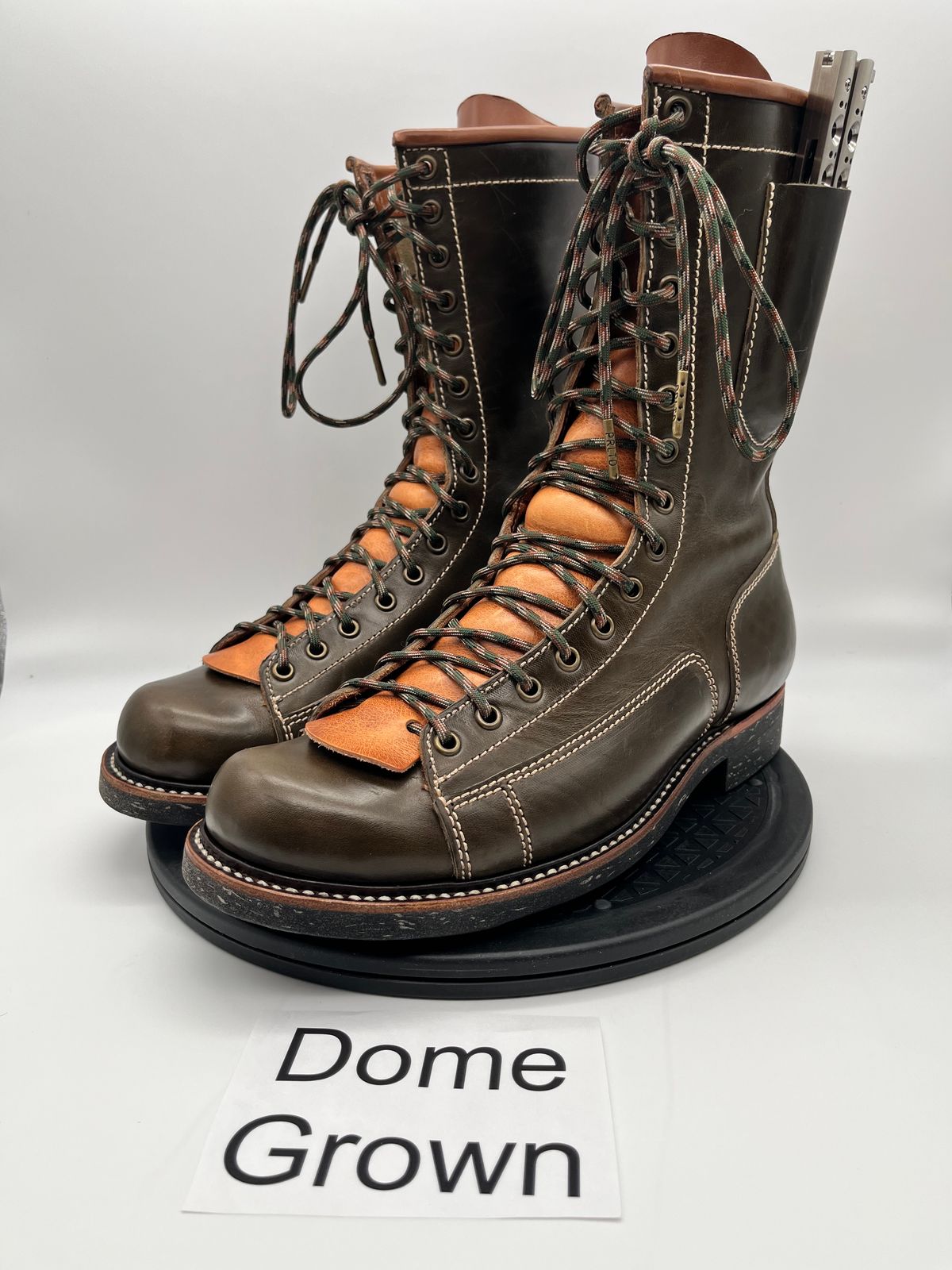 Photo by Balisong42 on November 4, 2023 of the Willie's Handmade Boots Pioneer Lace To Toe in Maryam Olive Horsebutt.