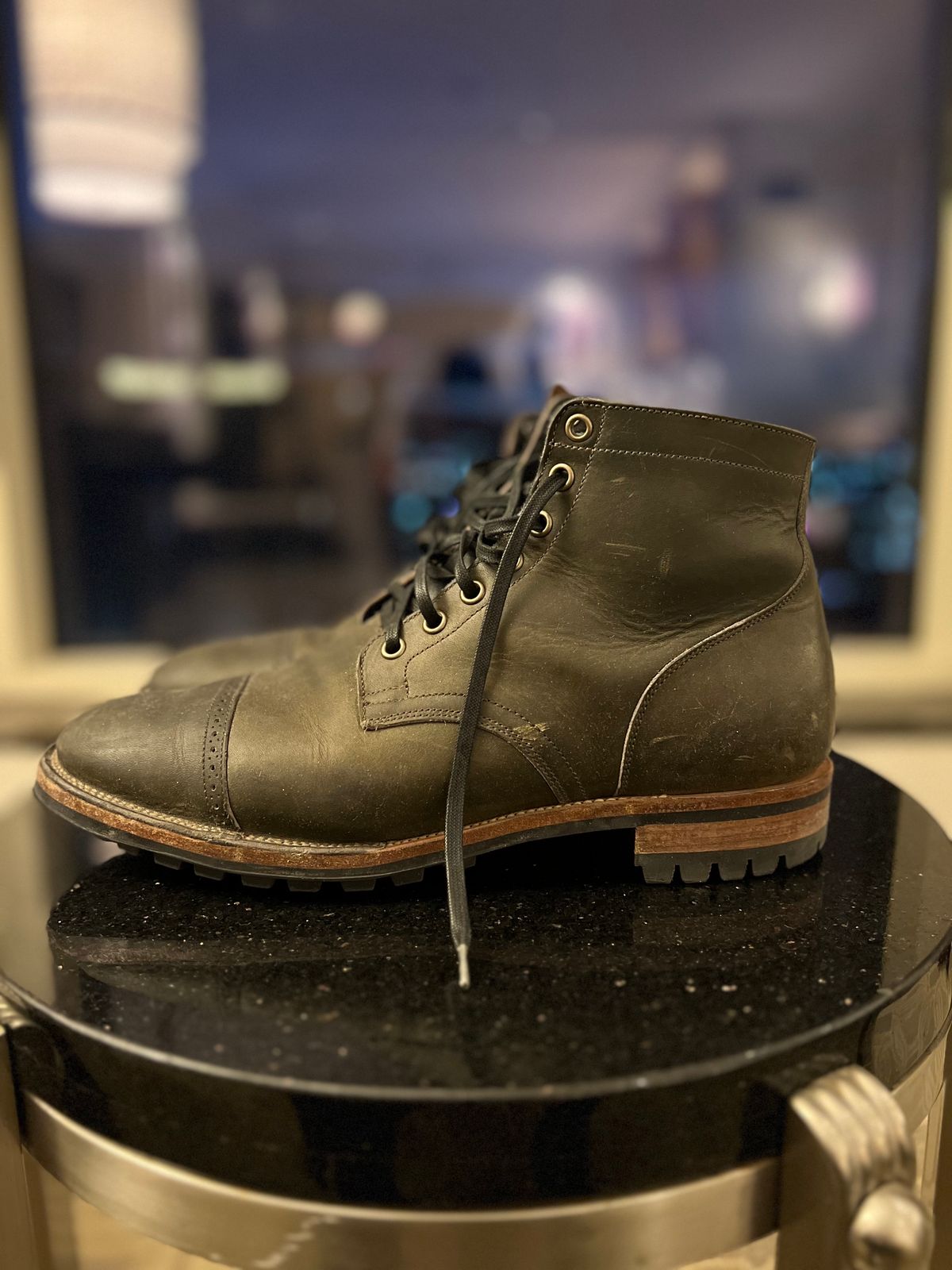 Photo by jshum on March 6, 2023 of the Viberg Service Boot in Horween Olive Chromepak.