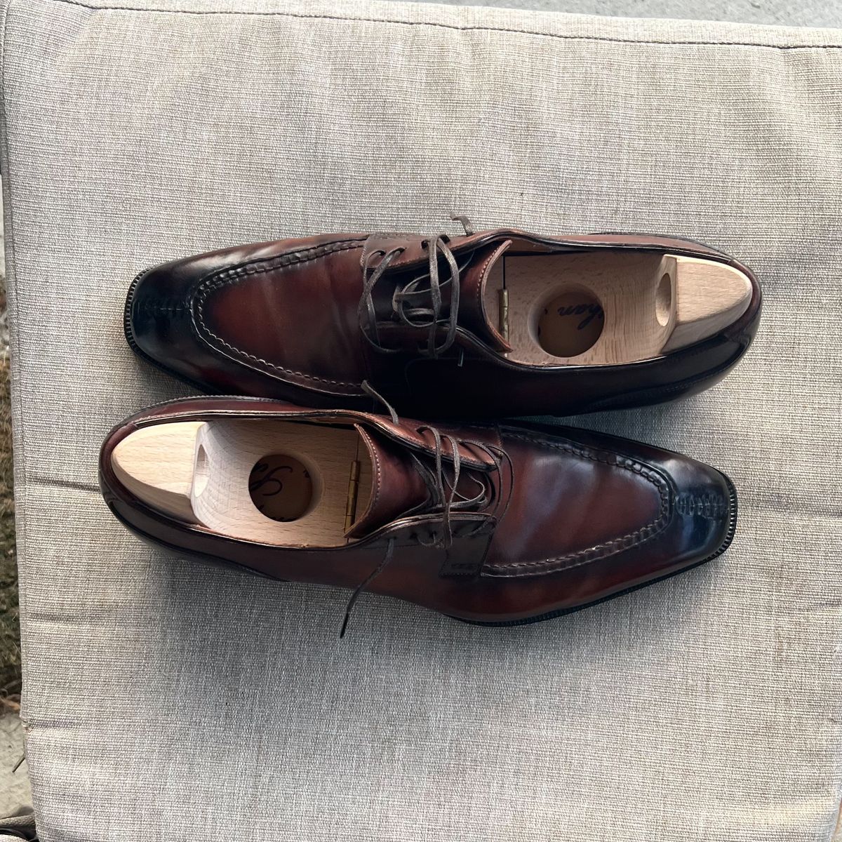 Photo by wishoeguy on November 1, 2023 of the Antonio Meccariello Centurion in Horween Unglazed Natural Shell Cordovan.