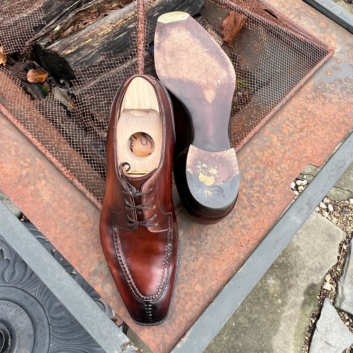 Photo by wishoeguy on December 3, 2023 of the Antonio Meccariello Centurion in Horween Unglazed Natural Shell Cordovan.