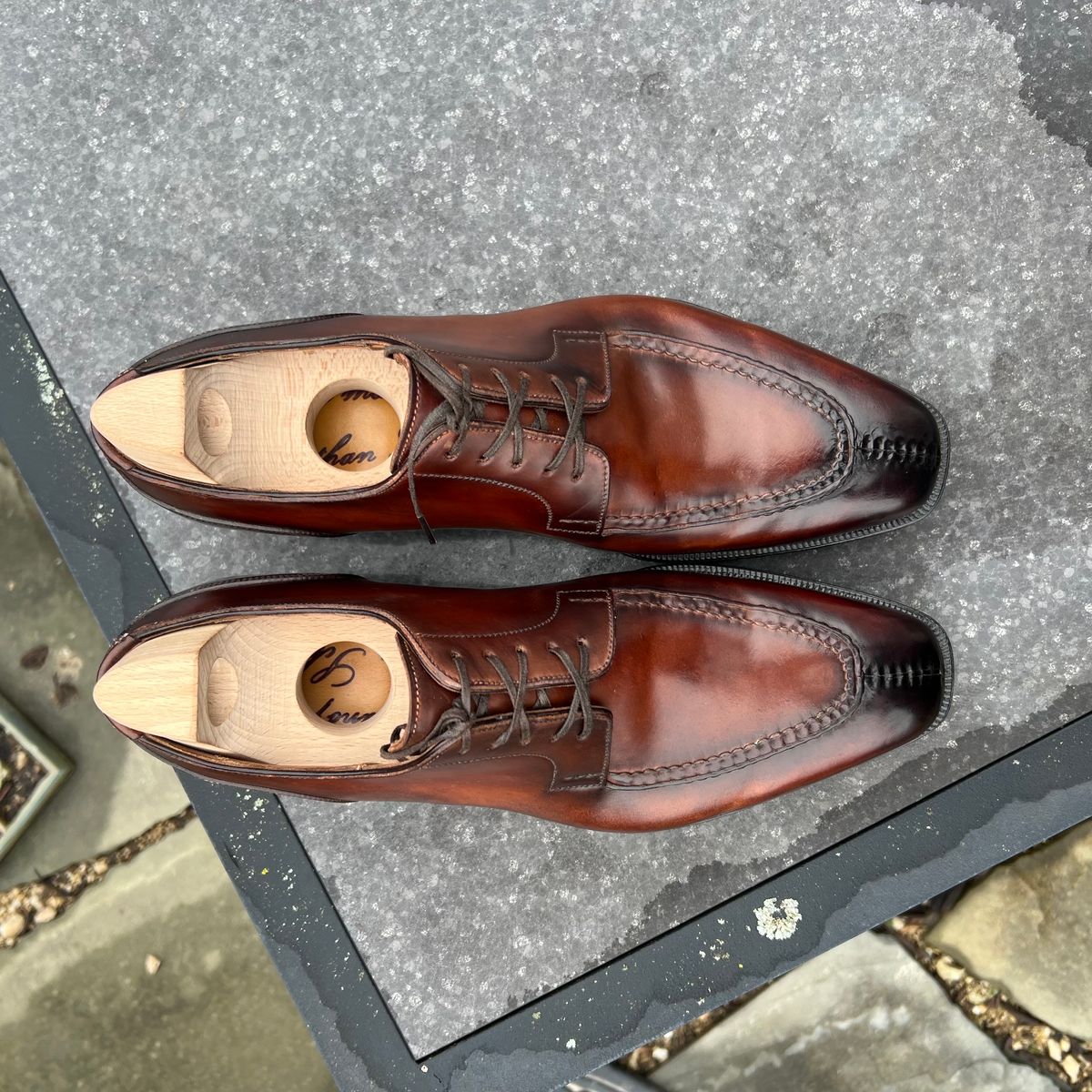 Photo by wishoeguy on December 3, 2023 of the Antonio Meccariello Centurion in Horween Unglazed Natural Shell Cordovan.
