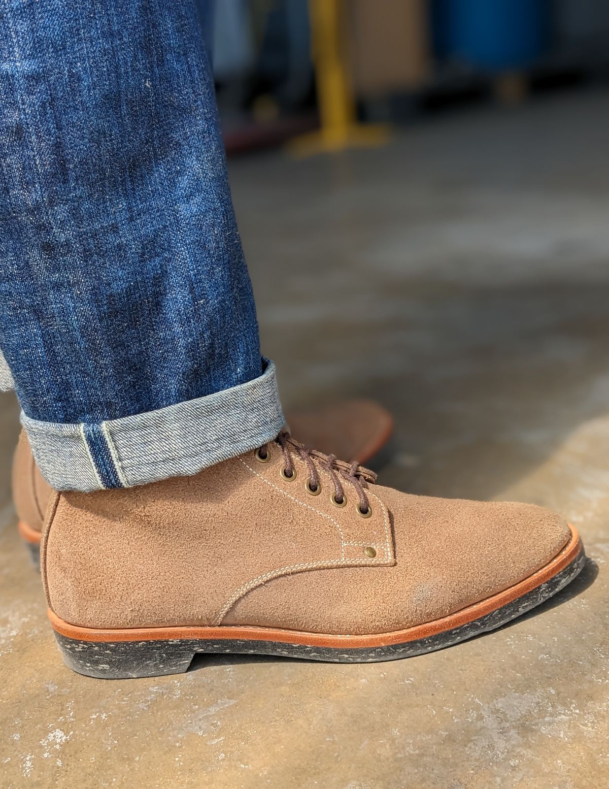 Photo by dreadnatty08 on April 21, 2023 of the Benzein TDD-01 Boot in Horween Natural Chromexcel Roughout.