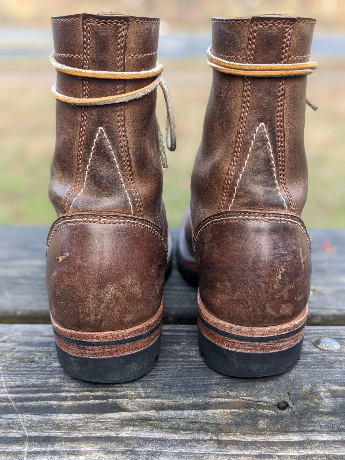 Photo by dreadnatty08 on January 1, 2023 of the Willie's Handmade Boots V3 Workboot in Horween Natural Rowdy.