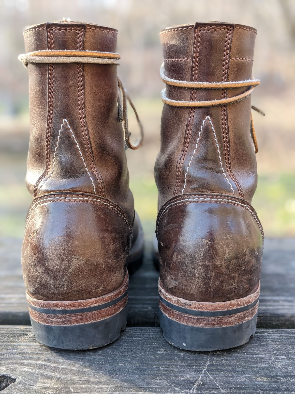 Photo by dreadnatty08 on March 1, 2023 of the Willie's Handmade Boots V3 Workboot in Horween Natural Rowdy.