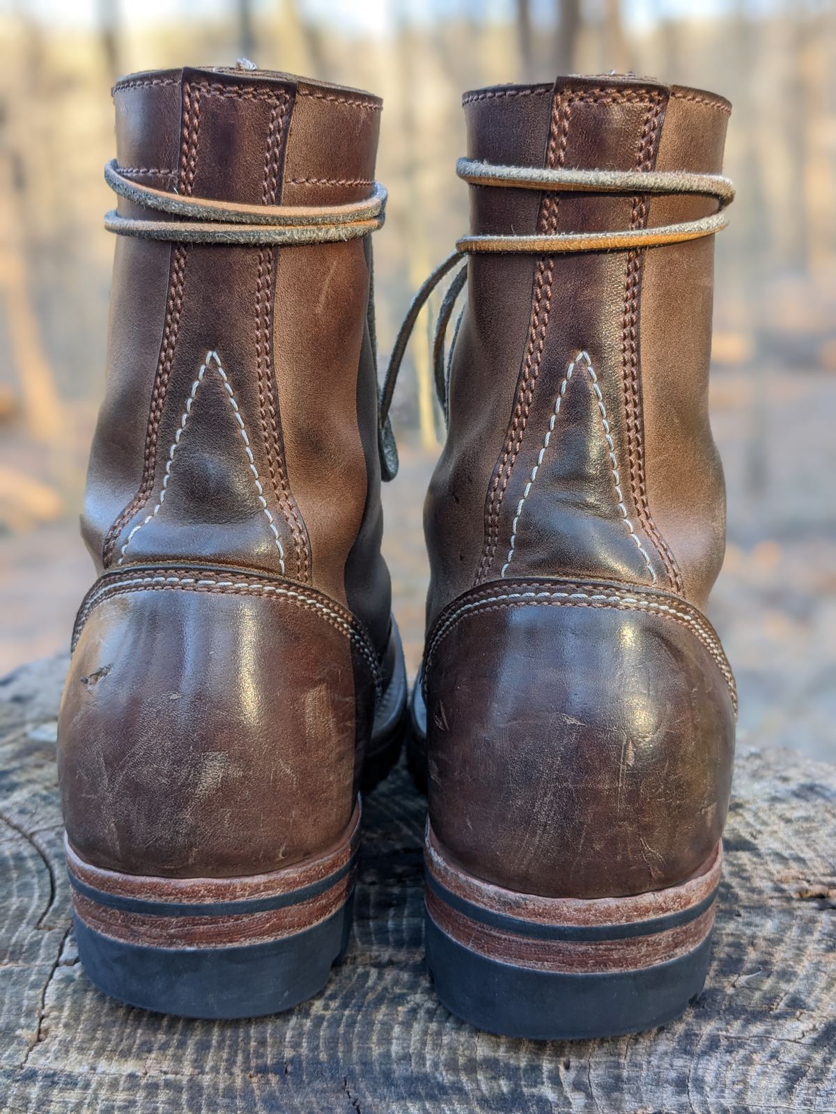 Photo by dreadnatty08 on April 1, 2023 of the Willie's Handmade Boots V3 Workboot in Horween Natural Rowdy.