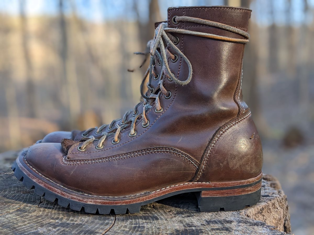 Photo by dreadnatty08 on April 1, 2023 of the Willie's Handmade Boots V3 Workboot in Horween Natural Rowdy.