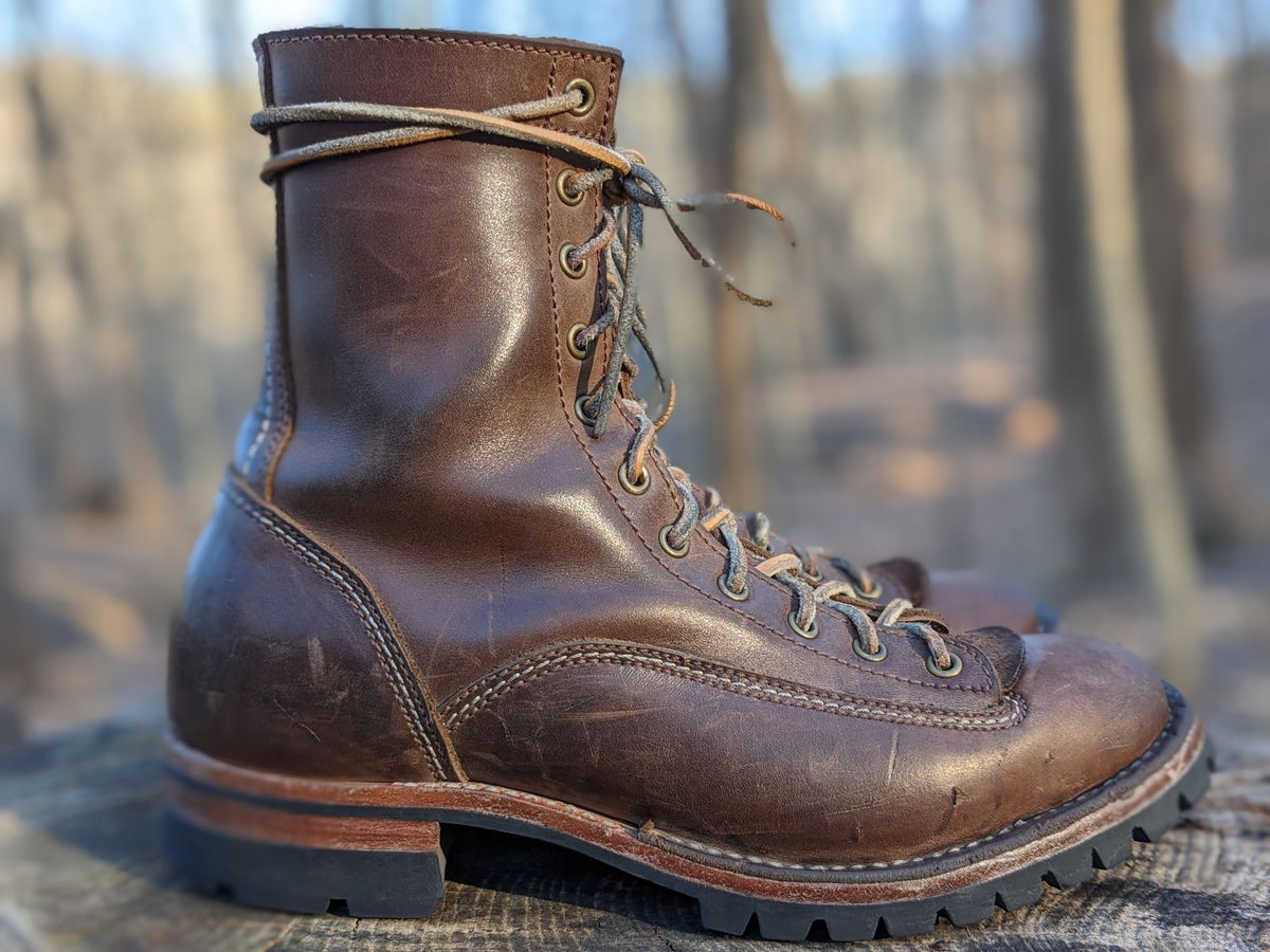 Photo by dreadnatty08 on April 1, 2023 of the Willie's Handmade Boots V3 Workboot in Horween Natural Rowdy.