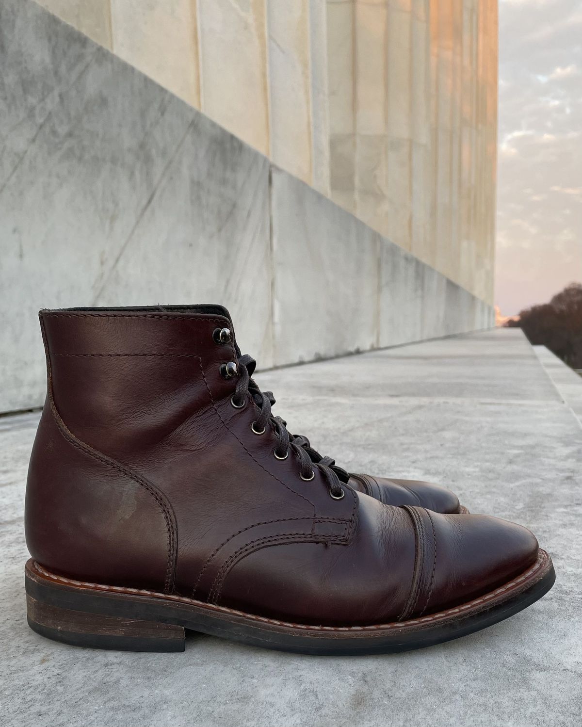 Photo by JP_18 on March 6, 2022 of the Thursday Captain in Horween Brown Chromexcel.